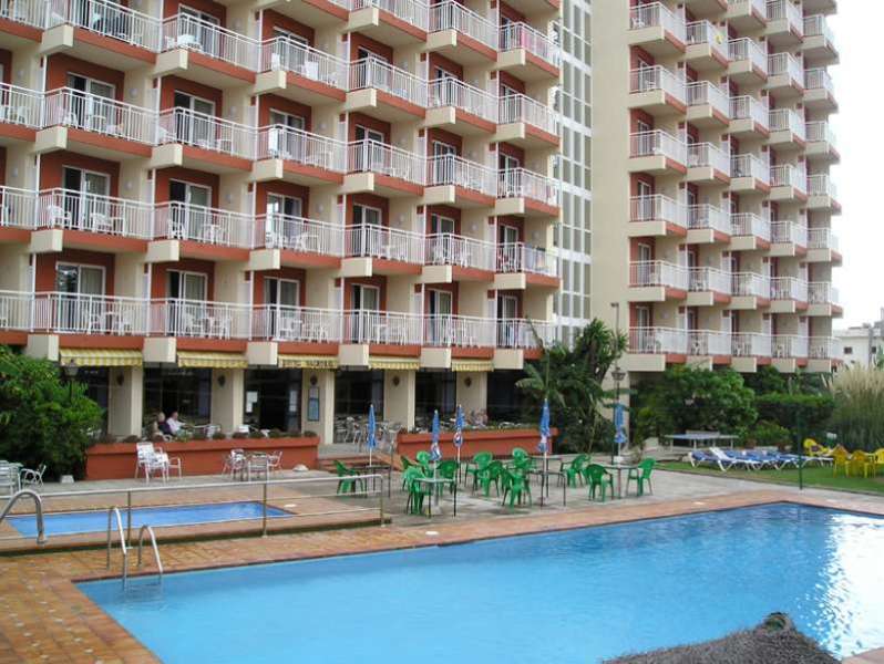 เมดปลายา โฮเทล บัลโมรัล Hotel เบนัลมาเดนา ภายนอก รูปภาพ